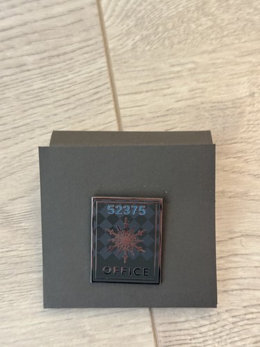 Pin serie office - serie, ohne